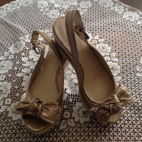 franco sarto darling wedge